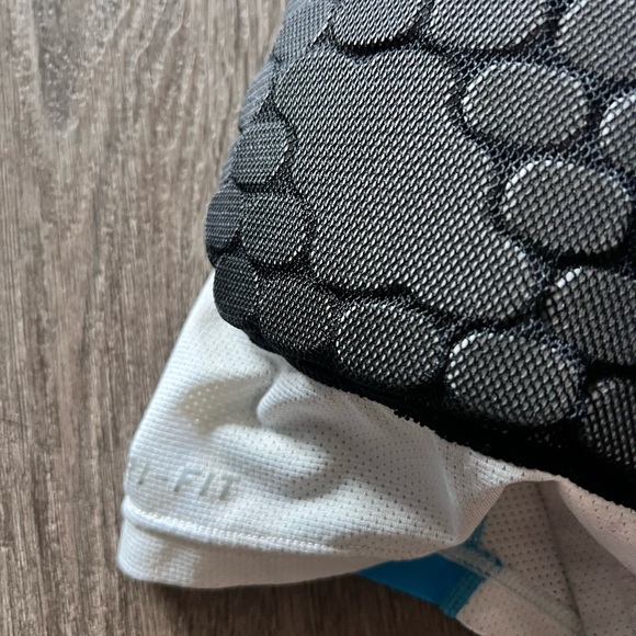 NIKE PRO COMBAT football padded shorts men’s XL - Picture 3 of 10